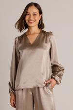Yest blouse Ywinnika