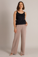 Yest broek Yilma Essential