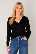 Base Level vest Yvon