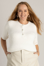 Yest Curve vest Hera