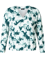 Yest Curve shirt Helya