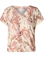 Yest Curve shirt Helin Essential