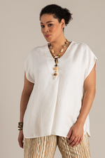 Yest Curve shirt Nadia