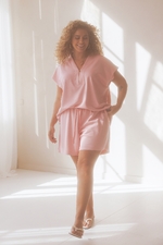 Yest Curve shirt Nisa