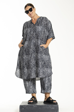 Gozzip Black jurk Laila streep print
