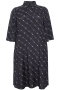 Kaffe Curve jurk Linoma satijn print | 10581114K02550&nbsp;