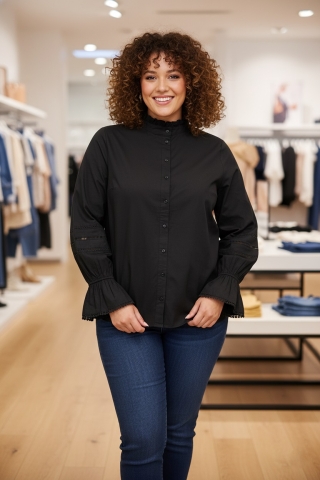 ONLY blouse CARLENA kant detail | 15318670BLAC52&nbsp;